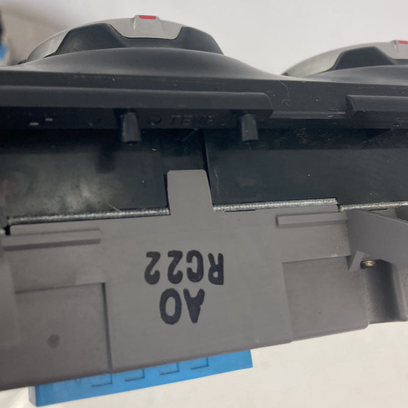 2002-2004 Honda CR-V RD2 HVAC Climate Control PP-TD23 OEM #5079M