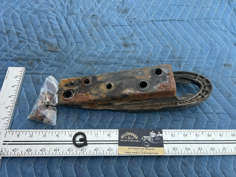 1989-1995 Volvo 740 940 Sedan Rear Tow Hook Point Eye 1316885 OEM #3715EM