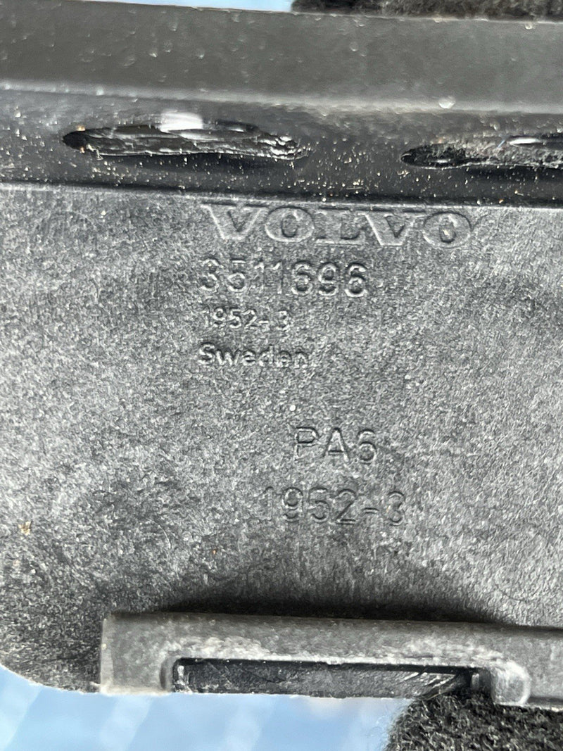 1993-1997 Volvo 850 850R Rear Parcel Carpet Cover Anchor Pivot 3511696 OE #4465E
