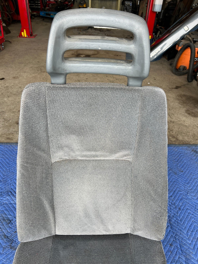 1989-1995 Volvo 740 940 Sedan Front Driver Left LH Cloth Seat Gray OEM #3647EM