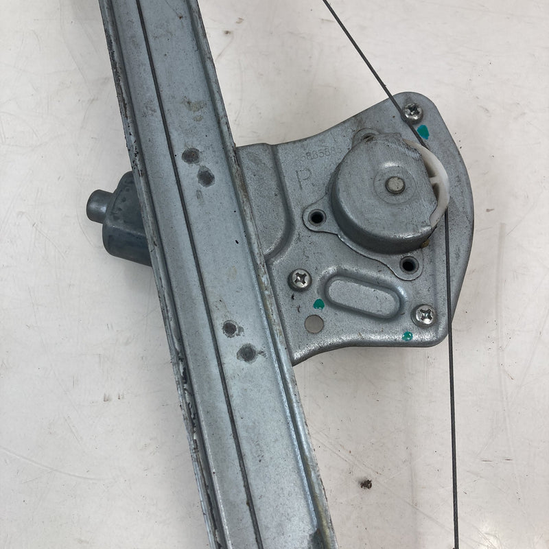 2007-2013 Chevrolet Silverado 1500 Rear Right Window Regulator OEM #5578M