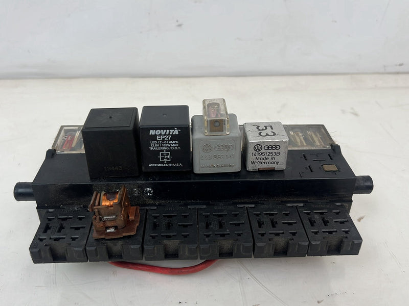 1983-1985 Porsche 944 Main Fuse Relay Box 477941813 OEM #5639EM