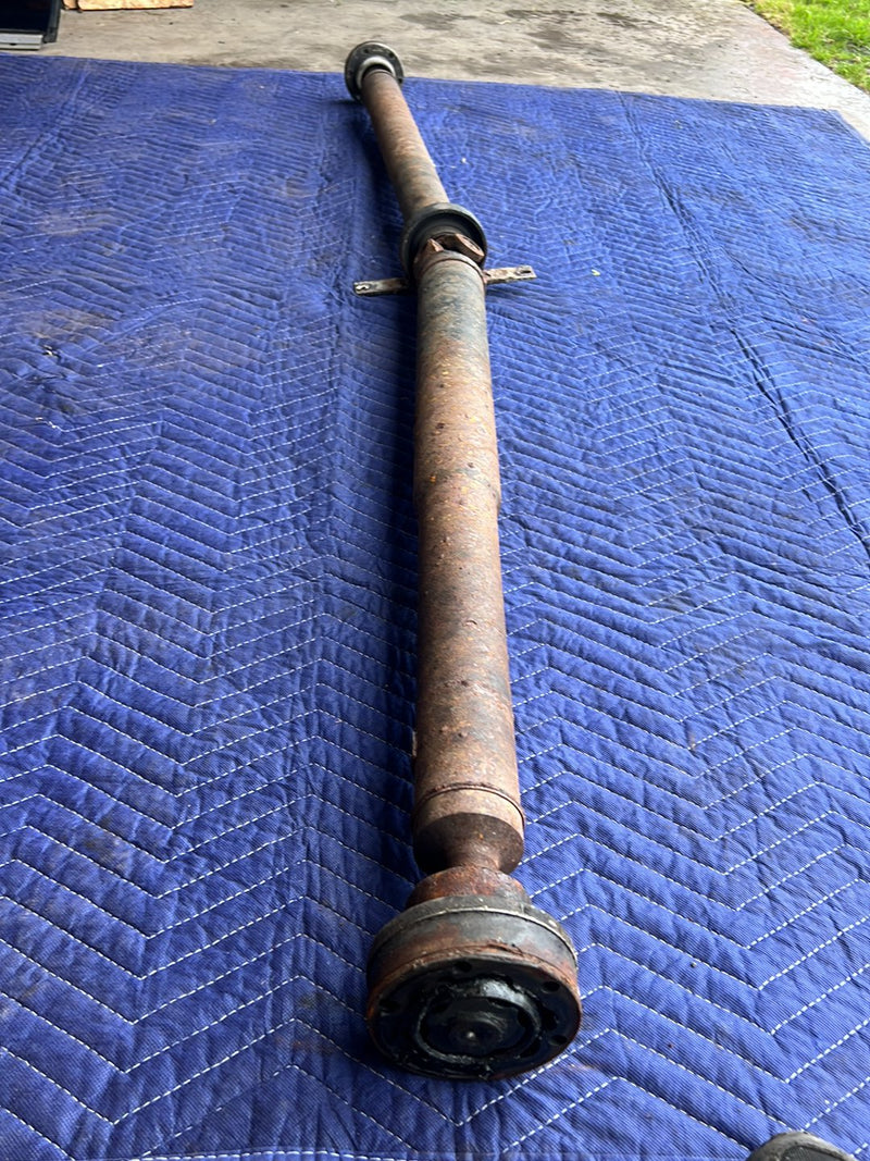 1996-2003 Audi S8 D2 A8 AWD Auto Trans Center Driveshaft w/ Flex Joint OEM #6370EM