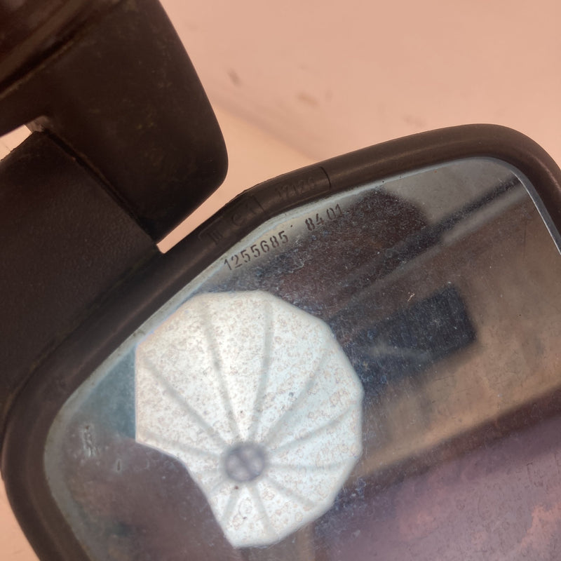 1981-1985 Volvo 240 245 Door Mirror Right RH 1255685 OEM