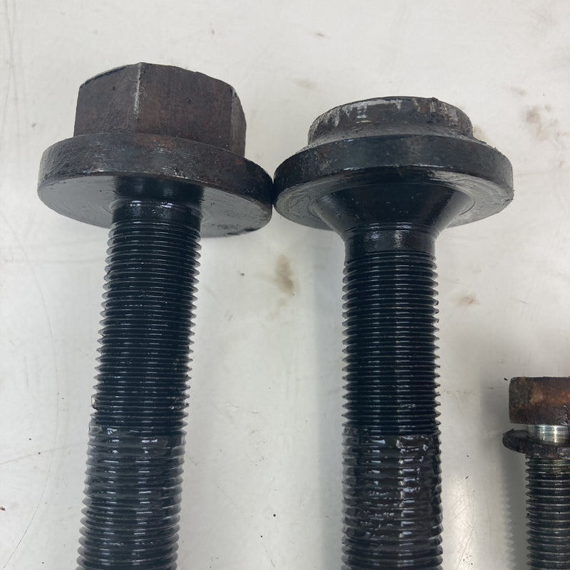 2001-2005 Volkswagen Passat Hardware CV Axle Bolts Manual OEM #5514M