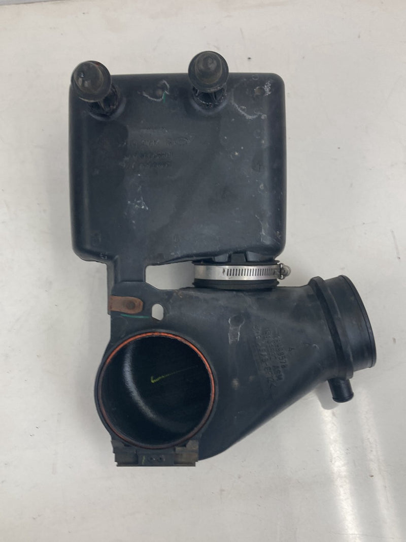 1995-1998 Chevrolet Silverado 2500 GMT400 Vortec Air Intake OEM