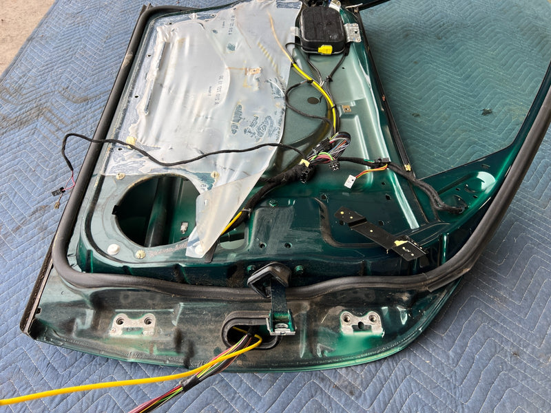 1998-2003 Mercedes W210 E320 Front Driver Left Door Assembly Green OEM #4730EM
