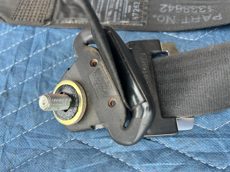 1986-1993 Volvo 240 244 245 Front Driver Left LH Seat Belt Retractor OEM #4051EM