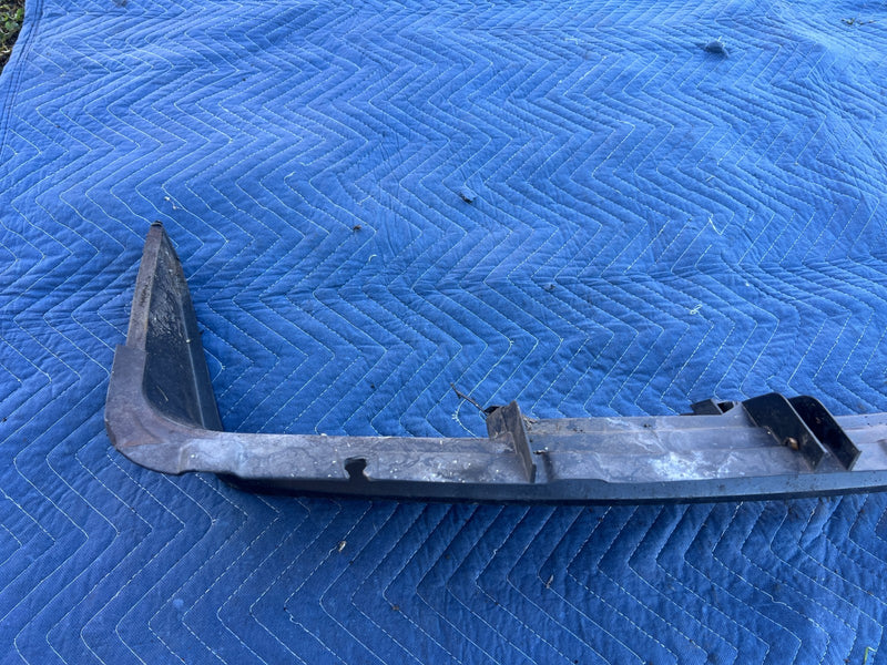 1986-1993 Volvo 240 244 Sedan Front Bumper Lower Air Dam Deflector OEM #4281EM