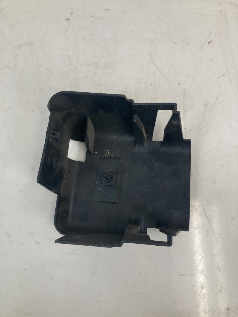 2007-2014 Chevrolet Silverado GMT900 Engine Fuse Box Cover 25953821 OEM #5595M