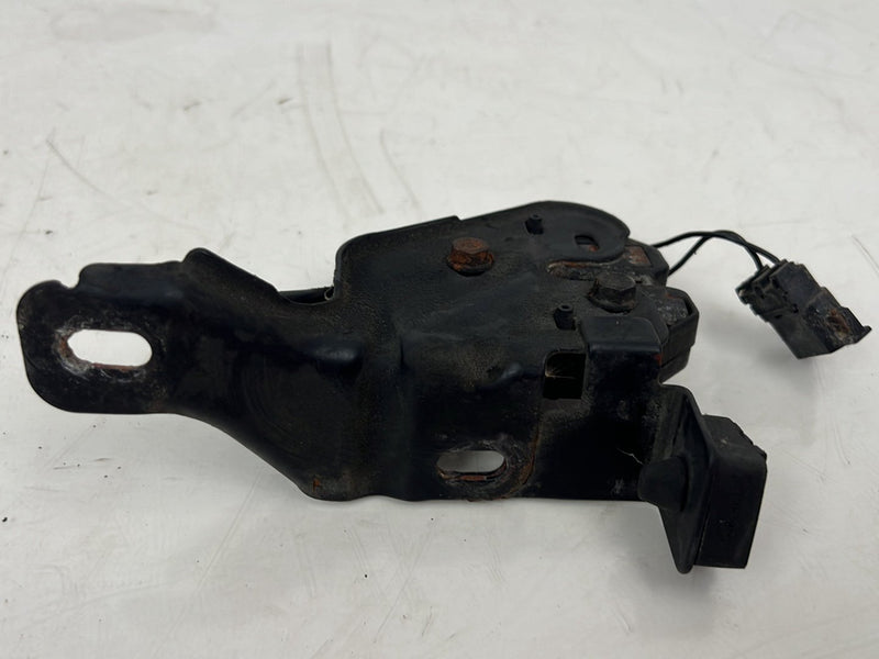 1993-1997 Volvo 850 Front Left & Right Engine Bonnet Hood Latch Pair OEM