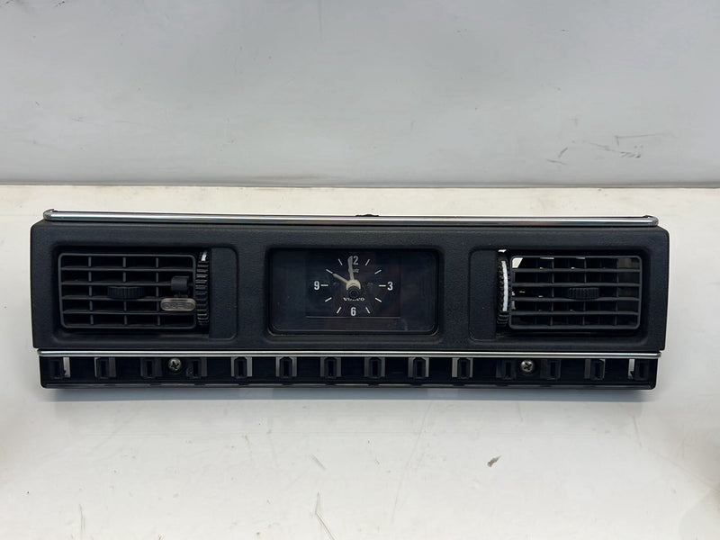 1975-1980 Volvo 244 240 Dash HVAC AC Heat Air Vent Set w/ Clock OEM #5293EM