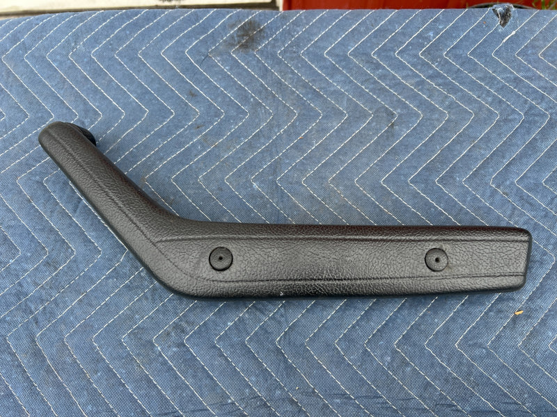 1967-1974 Volvo 140 142 144 145 Front Right Left Door Handle Arm Rest OE #4863EM