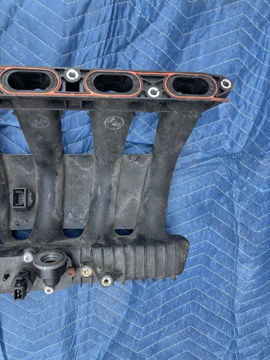 1992-1999 BMW E36 Z3 328i M52 S52 2.8L Intake Manifold 1703777 OEM #2350M