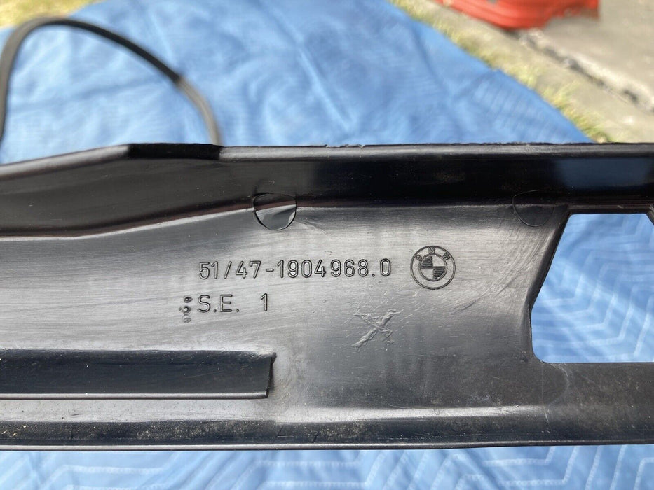 1982-1994 BMW E30 318i 325i 1904968 Tail Gate Trunk Opening Edge Trim OEM #2341M