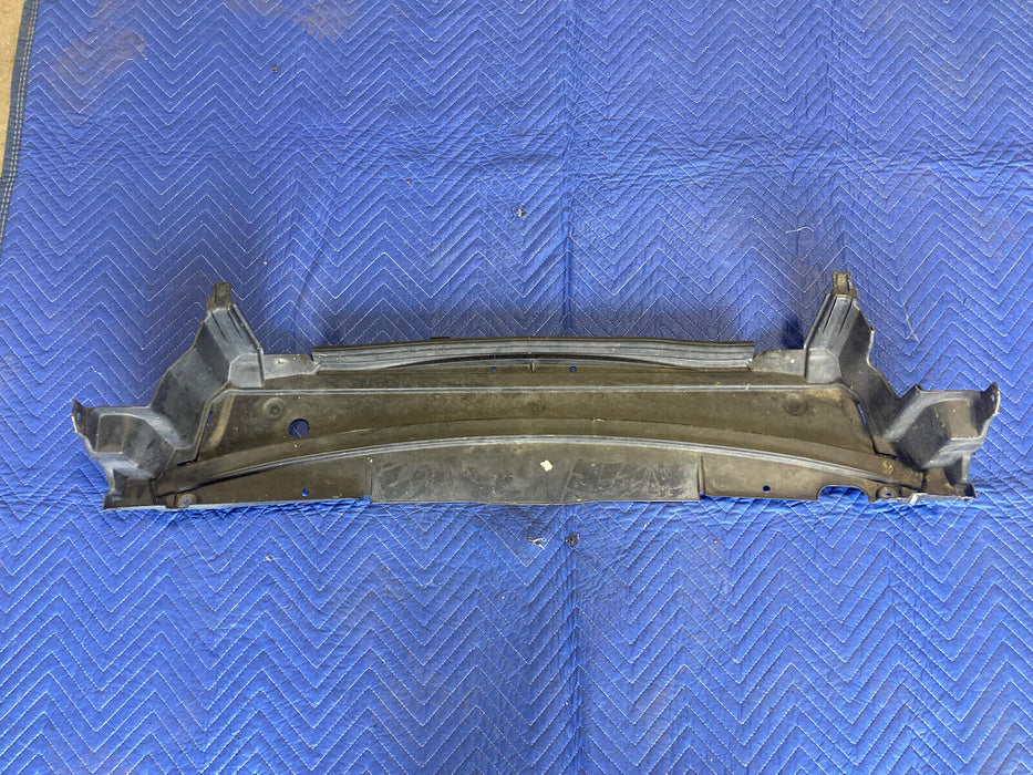 2004-2007 Volvo S60R S60 V70R Under Body Splash Shield 09484067 OEM #2961M