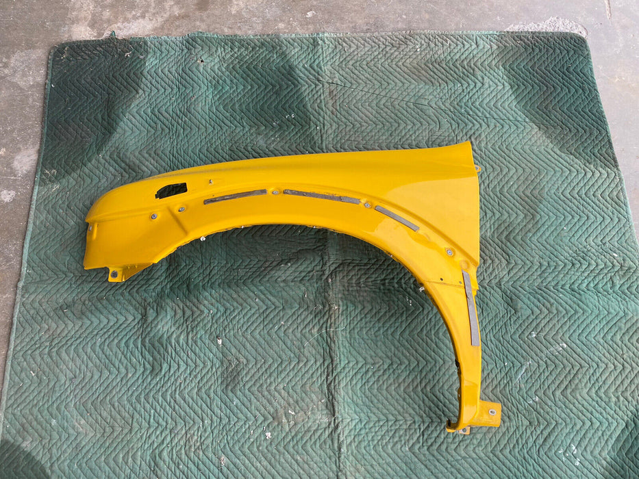 99-01 Left Front Fender Driver Side ISUZU VEHICROSS Yellow #617E