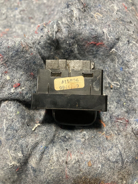 1992-1997 Volvo 850 S70 V70 Headlight Switch Control 86019766 OEM #704M