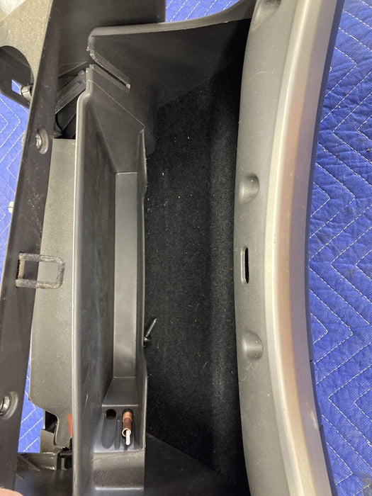 2004-2007 Volvo S60R S60 V70R Glove Box Compartment Door Assembly OEM #2875M