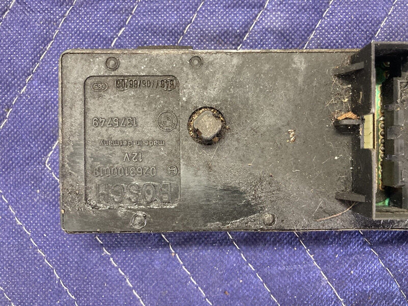 1984-1991 BMW 318i 325i E30 Info Information Monitor Bosch 1375749 OEM #2560M