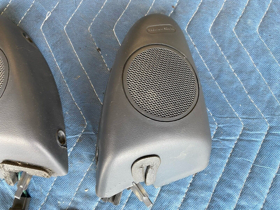 2001-2004 Chrysler 300M RH & LH Front Door Tweeter Speakers 05081031AA #45MC