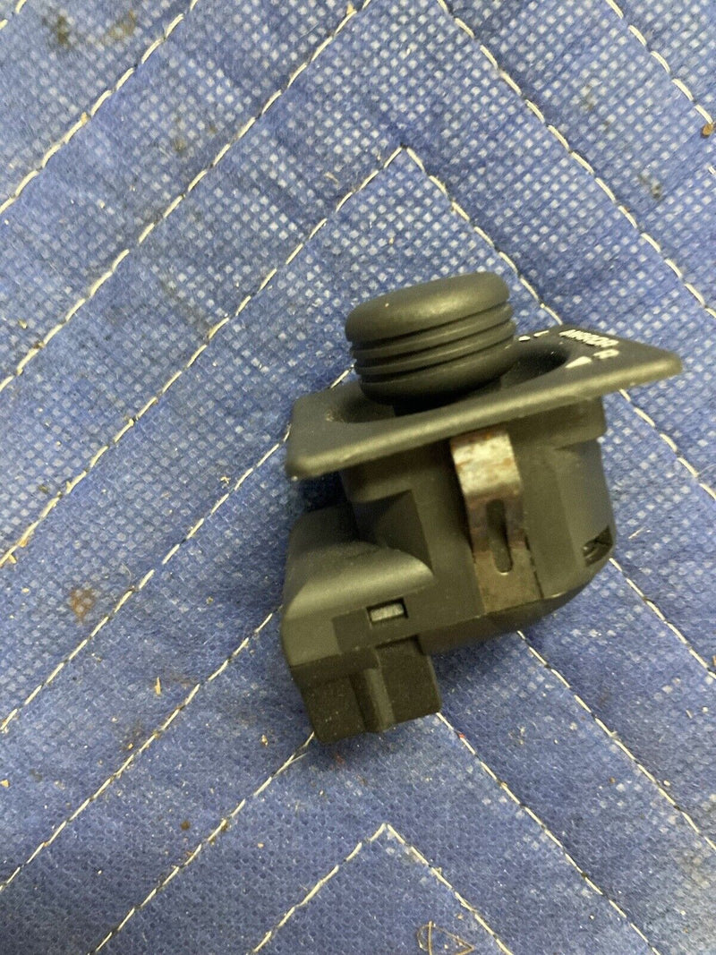 1998-2005 Land Rover Freelander Power Mirror Switch Button Control OEM #2977M