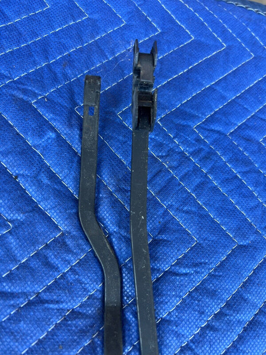 1979-1985 Mercedes 300SD W126 Pair Left & Right Windshield Wiper Arms OEM #427EM