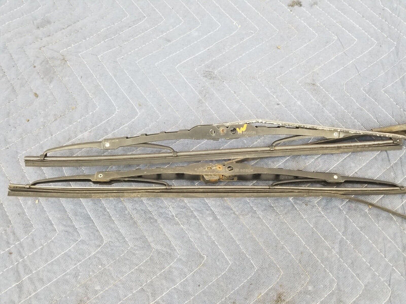 Volvo 240 244 245 Windshield Wiper Arm Pair Left & Right Pair OEM #2630E
