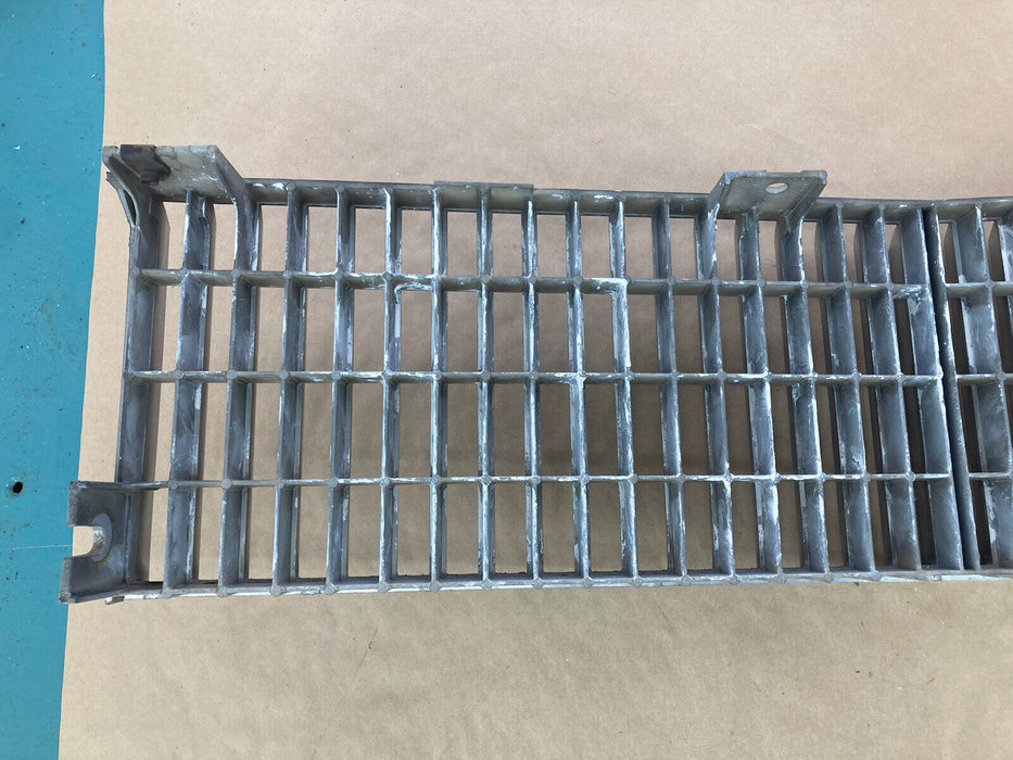 1976-1979 Cadillac Seville Front Grille Chrome 1977 1978 GM OEM #1844M