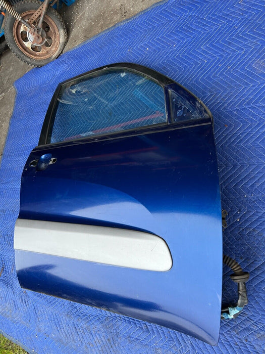 2004-2005 Toyota RAV4 Blue Passenger Side Right Front Door Assembly OEM #846EM