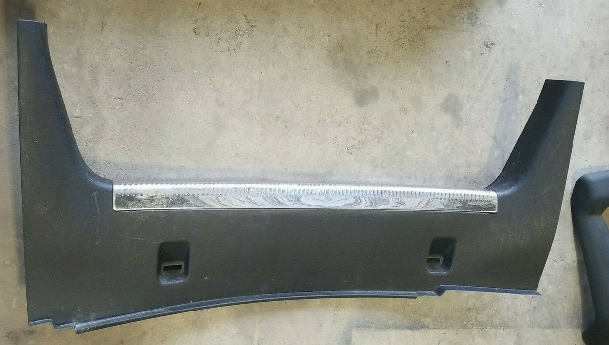 2001-2005 VW Jetta Engine 2.0L 01-05 TRUNK REAR PLASTIC SCUFF PLATE COVER #141CN