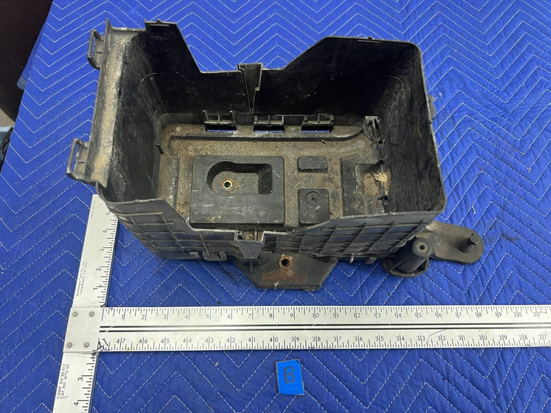 2006-2010 VW Jetta 2.5L Volkswagen Battery Tray Housing Cover 1K0915333C OE#96MC