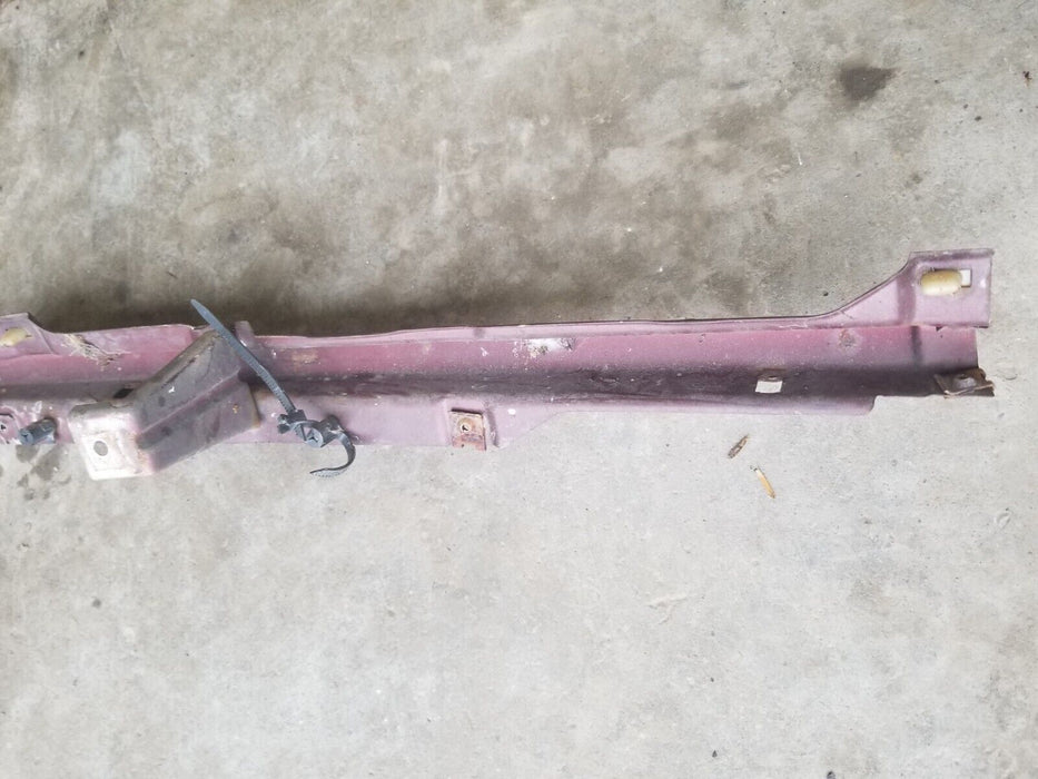 1984-93 BMW E30 318i 325i FRONT CLIP RADIATOR SUPPORT UPPER BRACKET OEM #CN582