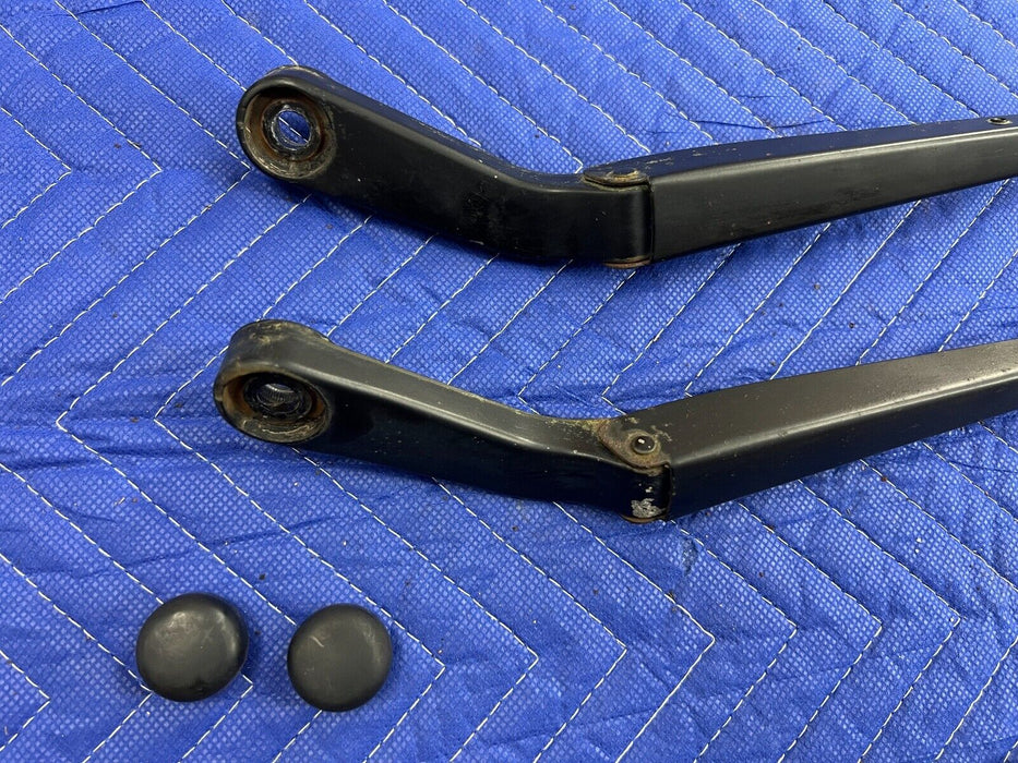 1998-2002 Isuzu Trooper LH & RH Windshield Wiper Arm Blade Pair Set OEM #944EM