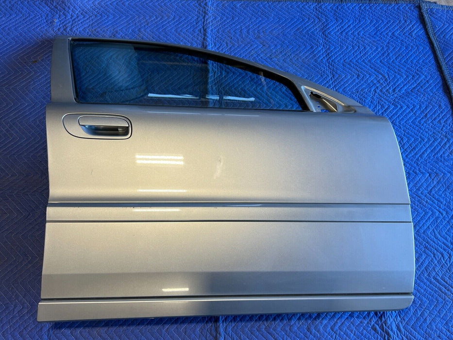 2005-2007 Volvo S60R V70R Front Passenger Right Electric Silver Door OEM #1110EM