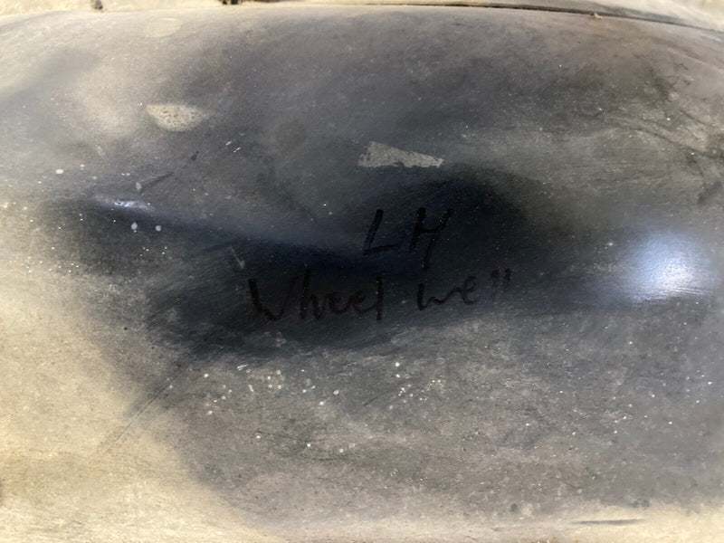 1976-1979 Cadillac Seville Left LH Wheel Well Fender Skirt Mud GM OEM #1846M