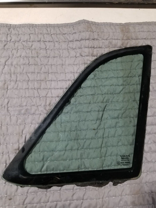 1986-1993 Volvo 240 242 244 245 Passenger Rear Quarter Window Sedan Only #61AN