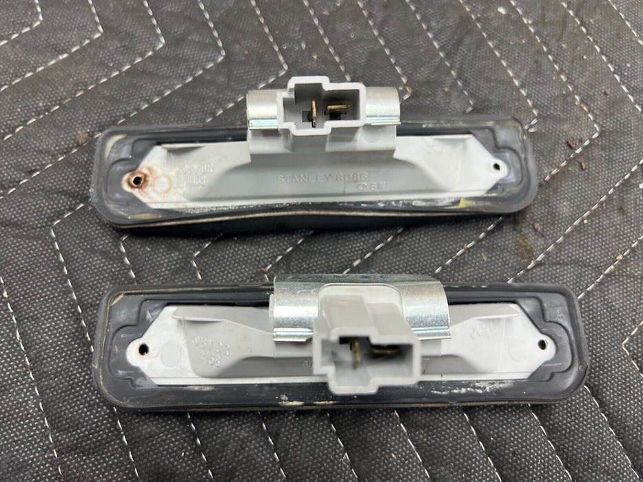 1995-1998 Acura TL Pair of License Plate Lights Lamp Assembly OEM #816EM