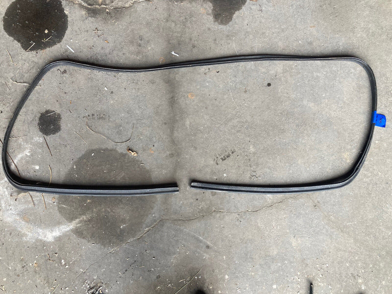 1982-1994 BMW E30 318i 325i Deck Lid Trunk Gasket Seal Weatherstripping #2260M