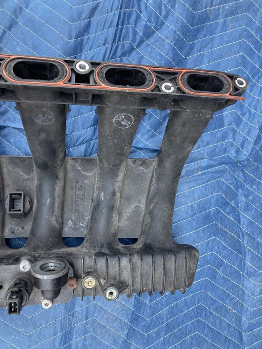 1992-1999 BMW E36 Z3 328i M52 S52 2.8L Intake Manifold 1703777 OEM #2350M