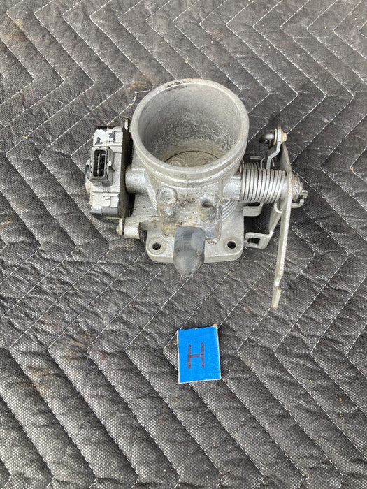 1982-1994 BMW E30 318i 325i 1285330 Throttle Body Intake Bosch OEM #2123M