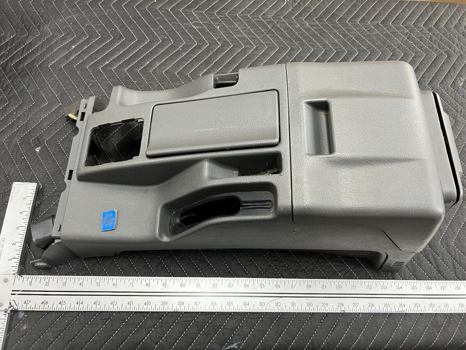 1998-2002 Isuzu Trooper Center Console Cup Holder Storage Compartment OEM #912EM