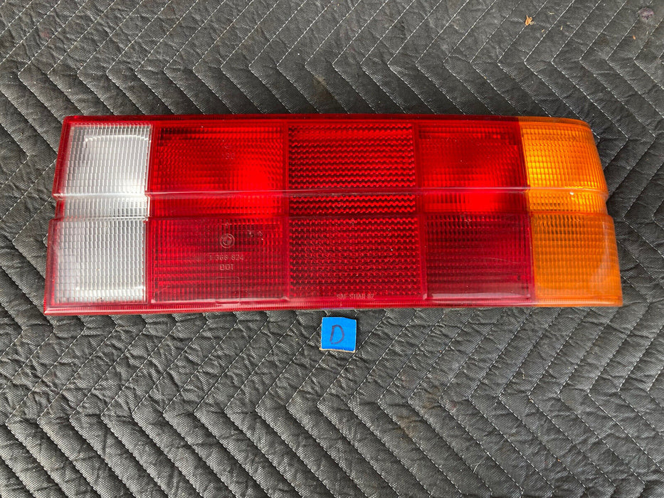 1982-1994 BMW E30 318i 325i 1368824 Right RH Tail Light Brake Rear OEM #2097M