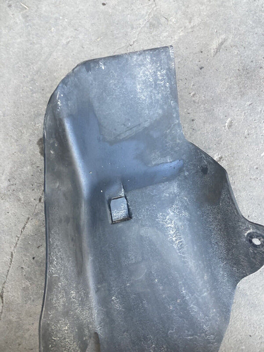 1988-1996 BMW E34 5 Series 525i 535i Rear Bumper Air Shield 8102867 OEM #2040M