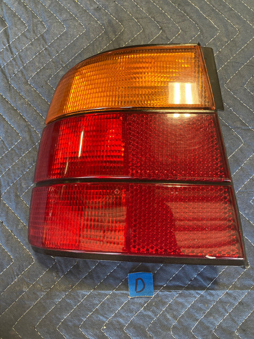 1988-1996 BMW E34 5 Series 525i 535i Left Rear Tail Light LH 133689 OEM #2015M