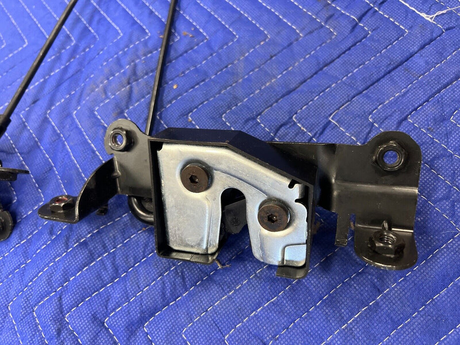 2005-2007 Volvo S60R Sedan LH & RH Rear Seat Latch Release Pair OEM #1080EM