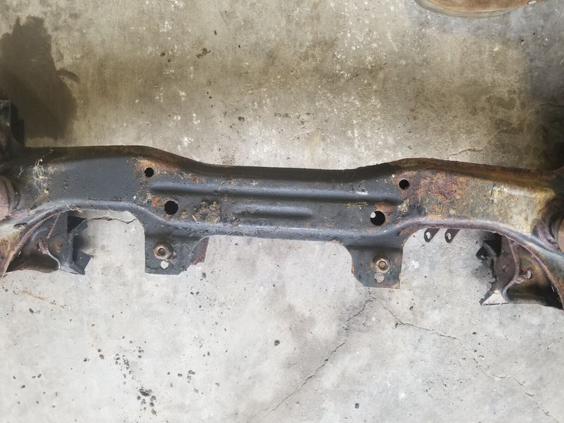 1984-93 BMW E30 318i 325i CROSSMEMBER ENGINE CRADLE SUBFRAME + A ARMS OEM #CN575