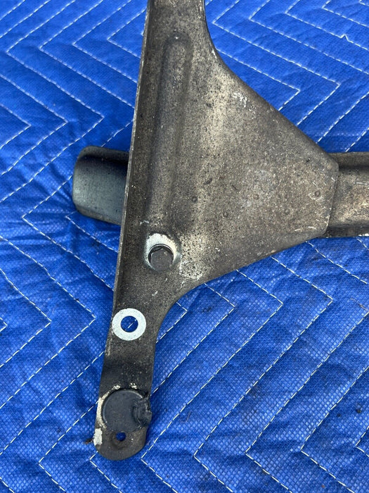 1979-1985 Mercedes 300SD W126 Turbo Mounting Engine Bracket Brace OEM #455EM