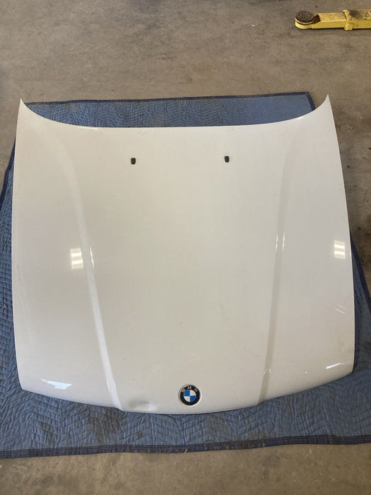 1988-1996 BMW E34 5 Series 525i 535i Hood White Panel Front OEM #1913M