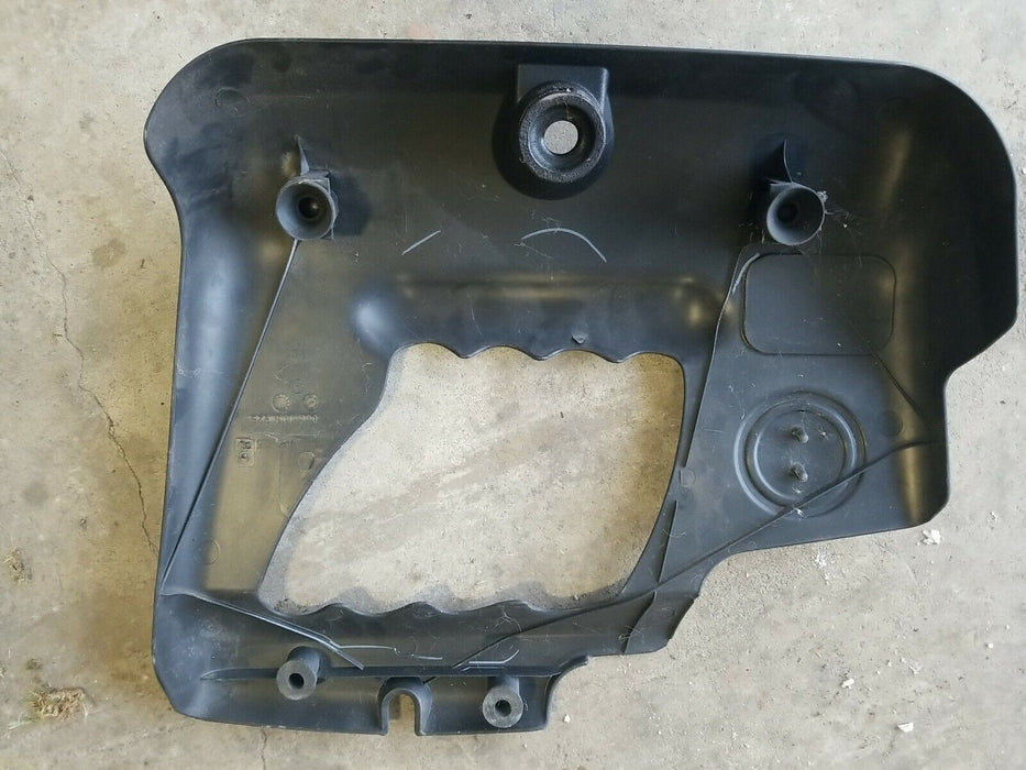 2001-2005 VW Jetta 2.0L 01-05 Manual ENGINE COVER SHROUD 06A103925 #140CN